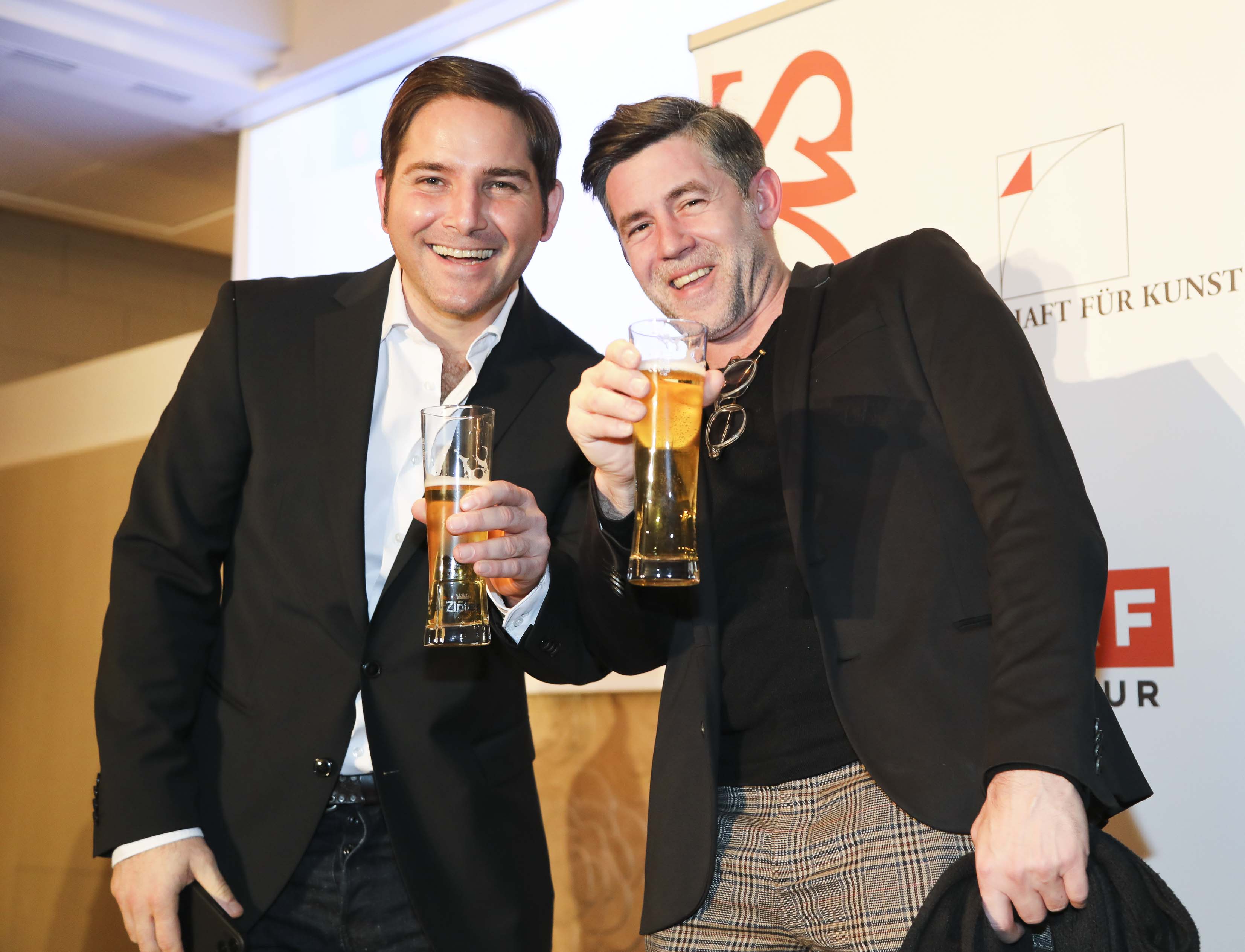 TSK1ypicturesborn275%20%282%29